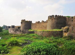 Most Famous Historical Monuments in Karnataka | HHI Blog